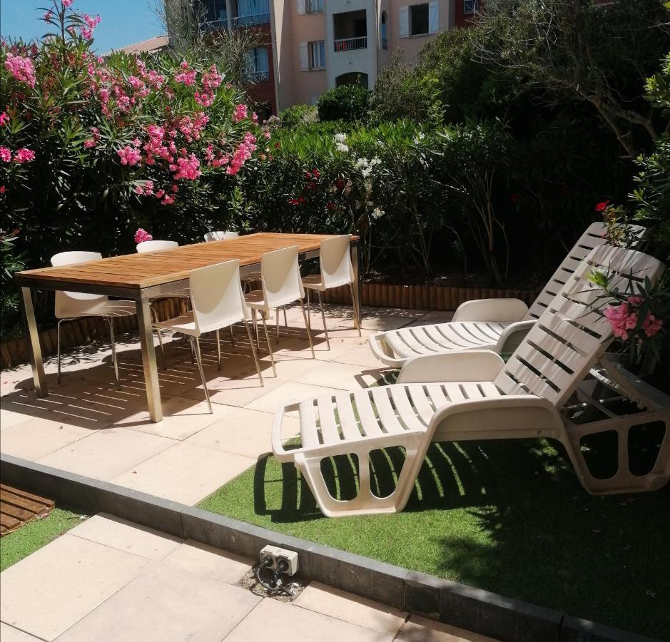 Appartement Zen A Frejus Avec Jardin, Piscine, Tennis, Proche Mer Exteriér fotografie